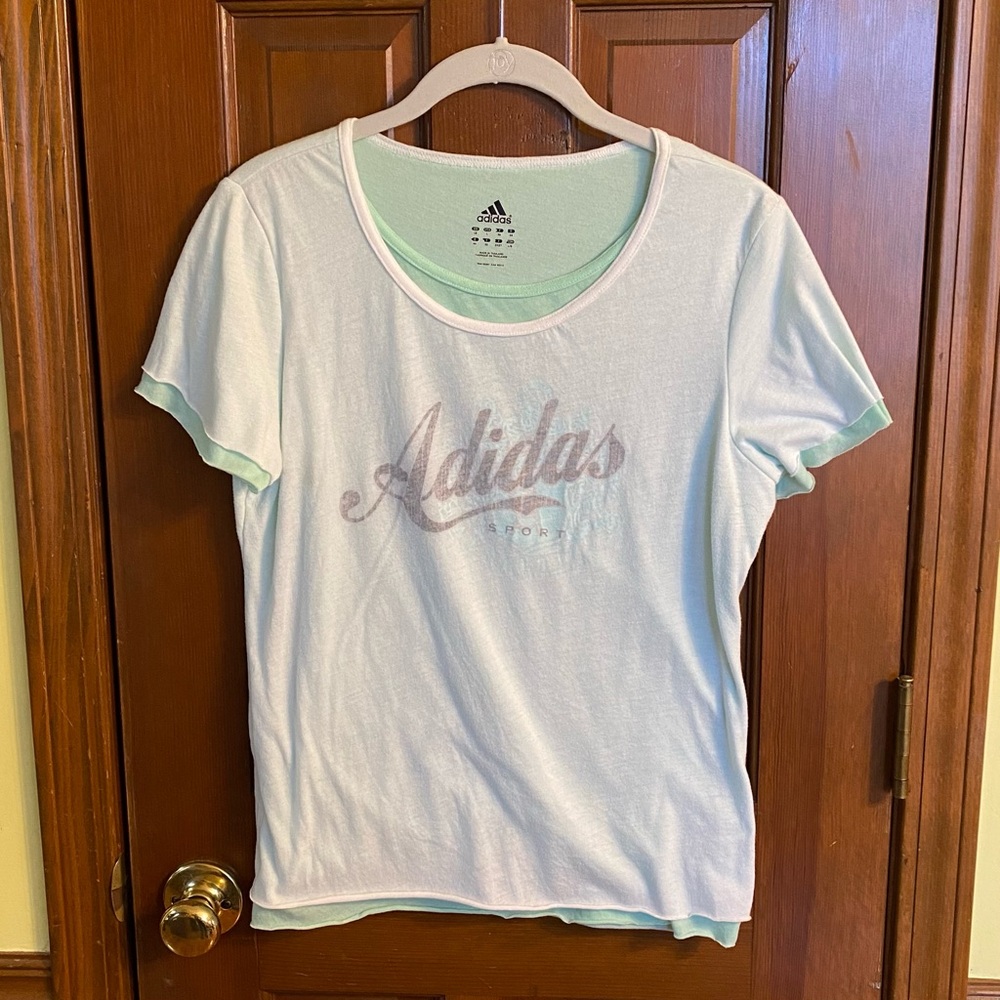 Adidas Tee EUC